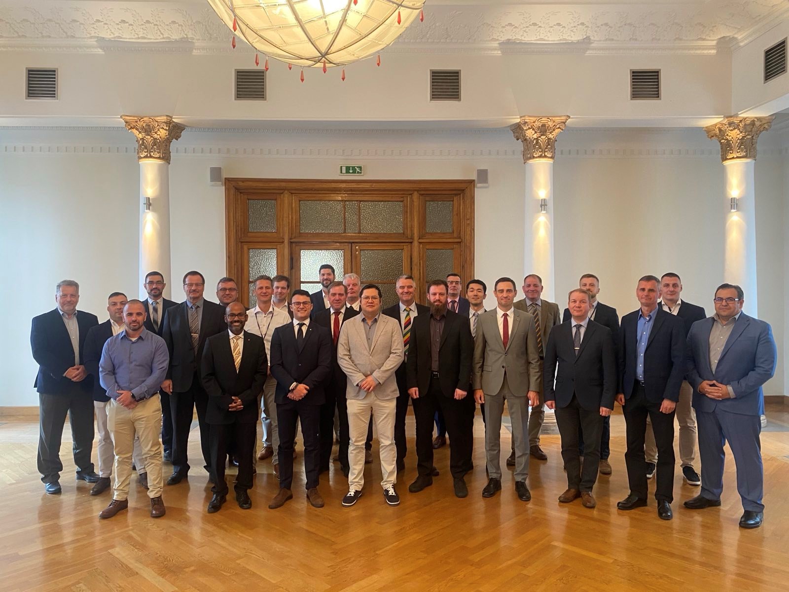 NATO vadības grupas sanāksme