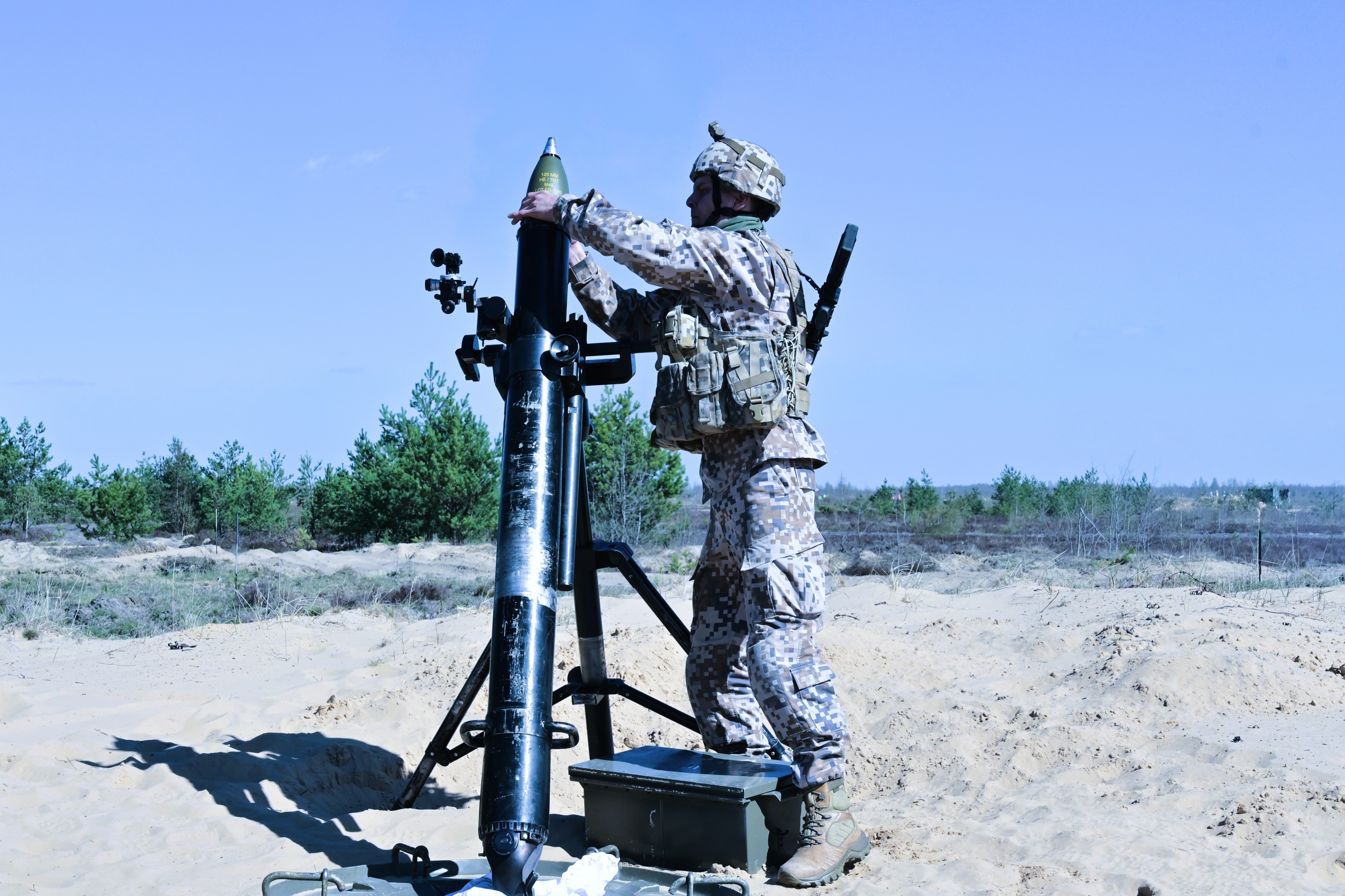 Valsts aizsardzības dienesta karavīru mācības Vecsaules pagastā