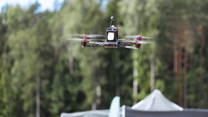 Ministru kabinets apstiprina SAFE instrumenta izmantošanu bezpilota lidaparātu un pretdronu sistēmu iegādei