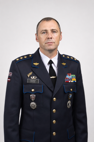 GS komandieris pulkvedis E.Svenčs