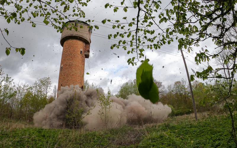 Vaiņode objektu demontāžu ar spridzināšanas metodi