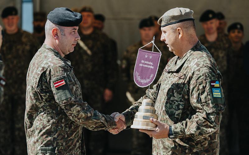 Apvienotā štāba priekšnieku maiņas ceremonija